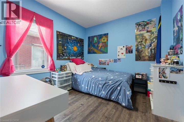 Photo 13 at 51 Aberdeen Avenue, Eagle Place East, Brantford