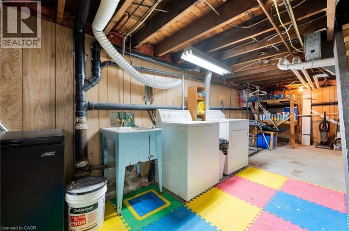 Photo 18 at 51 Aberdeen Avenue, Eagle Place East, Brantford
