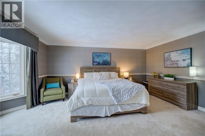 Photo 20 at 9 Scarfe Gardens, Ava Rd, Brantford
