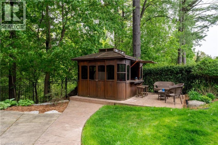 Photo 41 at 9 Scarfe Gardens, Ava Rd, Brantford