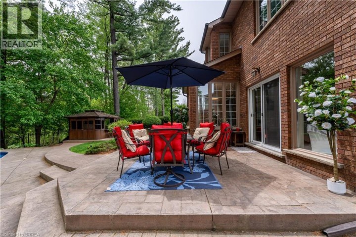 Photo 46 at 9 Scarfe Gardens, Ava Rd, Brantford