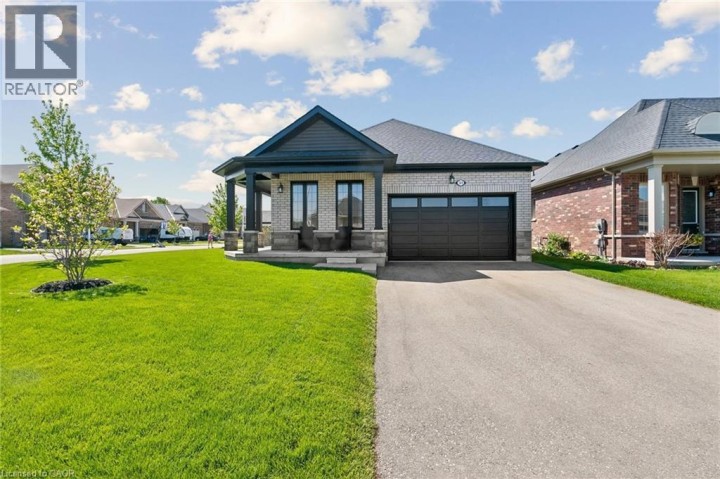 Photo 1 at 31 Seaton Crescent, Tillsonburg