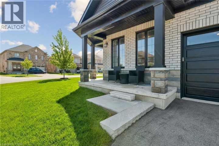 Photo 4 at 31 Seaton Crescent, Tillsonburg