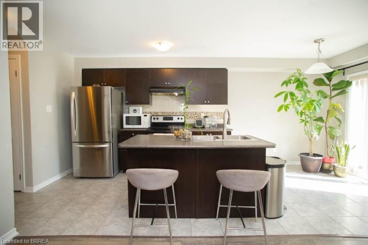 Photo 4 at 153 English Lane, Empire South, Brantford