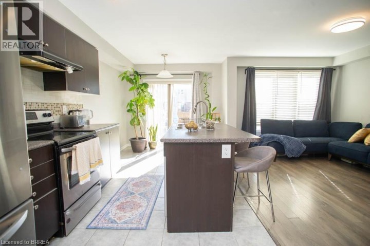 Photo 5 at 153 English Lane, Empire South, Brantford
