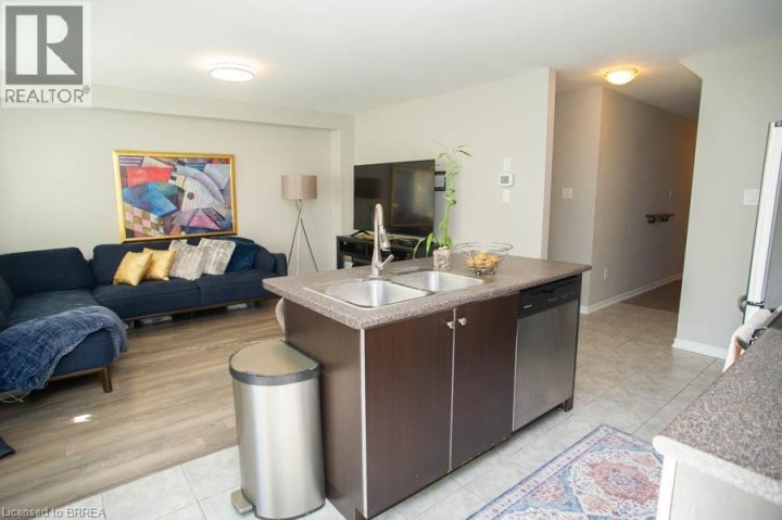 Photo 6 at 153 English Lane, Empire South, Brantford