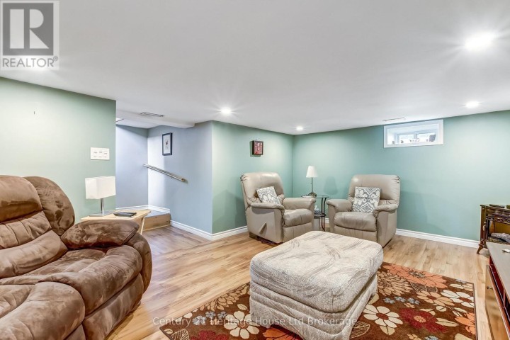 Photo 17 at 84 East Park Drive, Woodstock - South, Woodstock