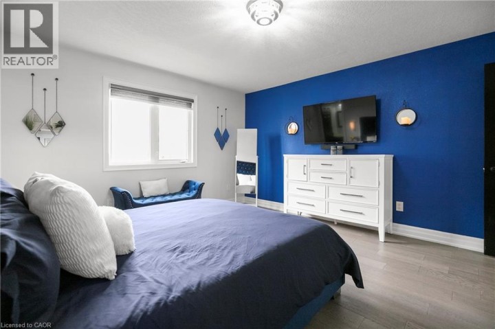 Photo 22 at 16 - 876 Golf Links Road, Meadowlands, Ancaster