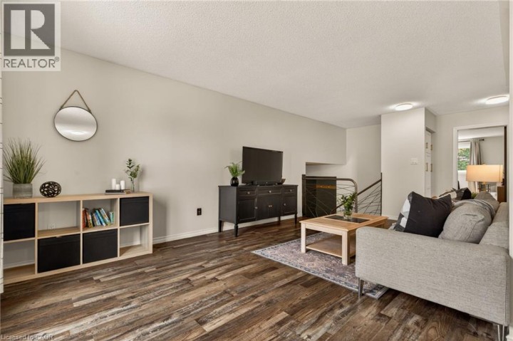 Photo 10 at 52 Latzer Crescent, Myrtleville South, Brantford