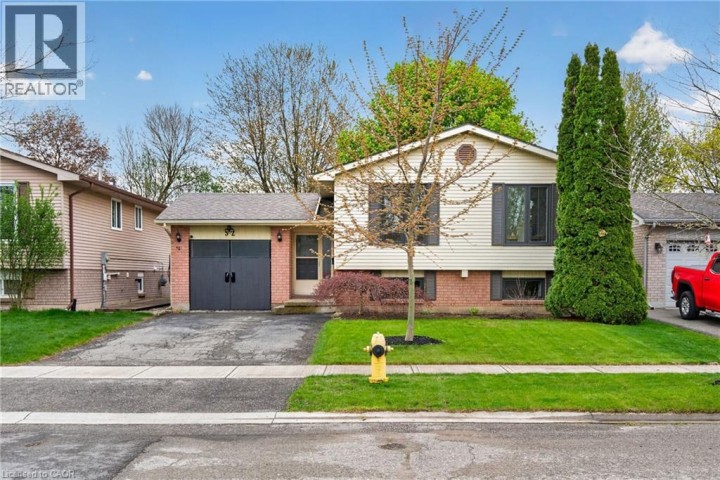 Photo 2 at 52 Latzer Crescent, Myrtleville South, Brantford