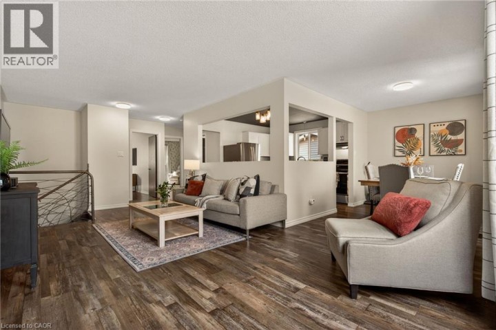 Photo 9 at 52 Latzer Crescent, Myrtleville South, Brantford