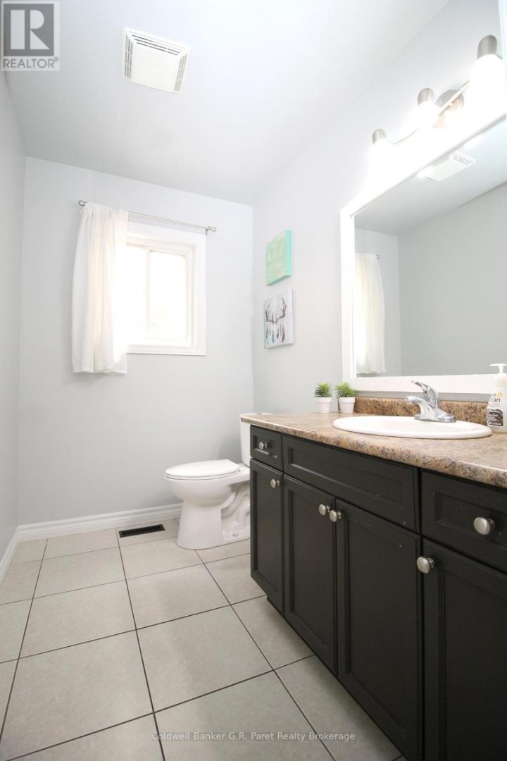 Photo 26 at 4 Langrell Avenue, Tillsonburg