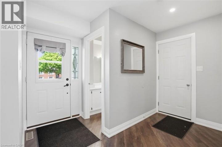 Photo 5 at 371 Brantwood Park Road, Lynden Hills, Brantford