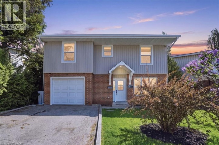 Photo 1 at 371 Brantwood Park Road, Lynden Hills, Brantford