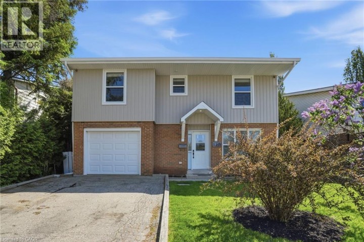 Photo 2 at 371 Brantwood Park Road, Lynden Hills, Brantford