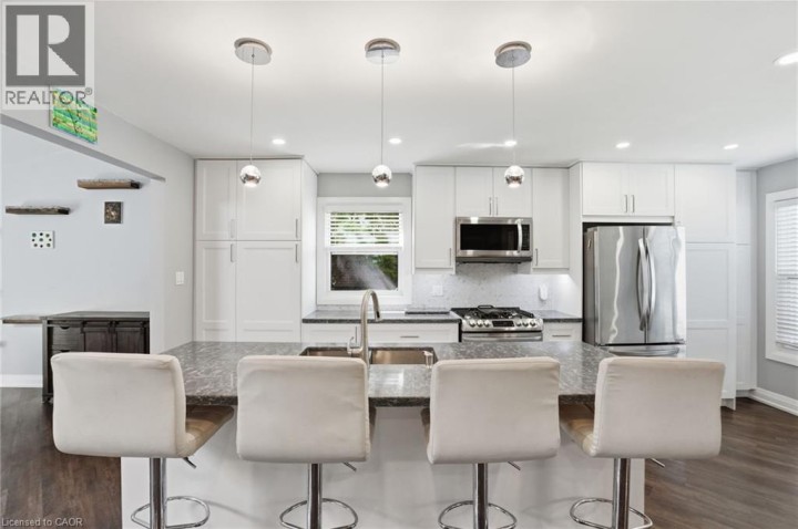 Photo 9 at 371 Brantwood Park Road, Lynden Hills, Brantford