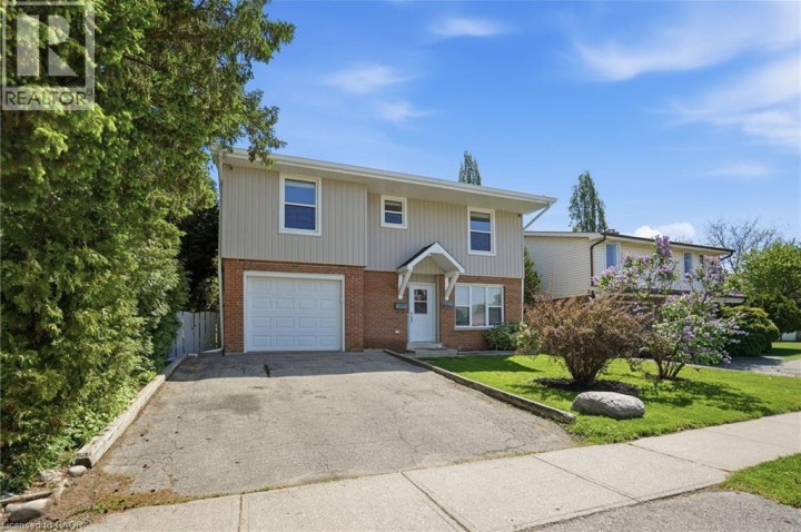 Photo 3 at 371 Brantwood Park Road, Lynden Hills, Brantford