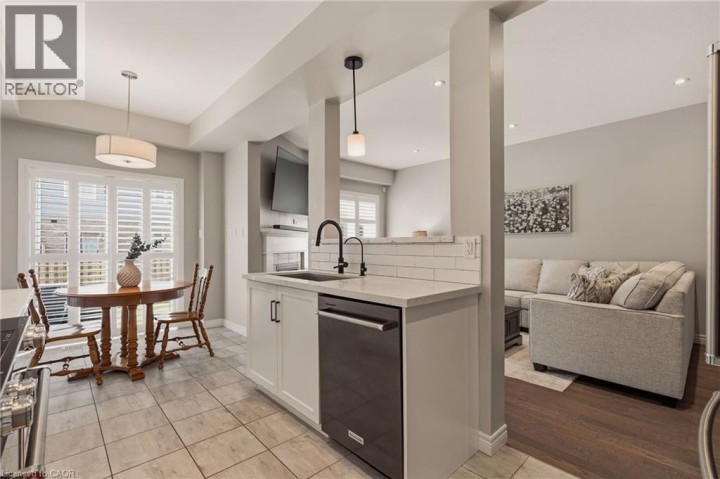 Photo 11 at 81 Beasley Grove, Meadowlands, Ancaster