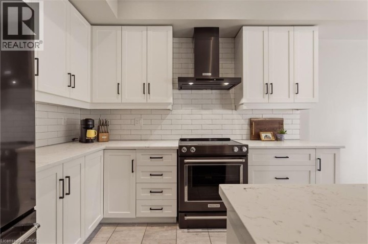 Photo 12 at 81 Beasley Grove, Meadowlands, Ancaster