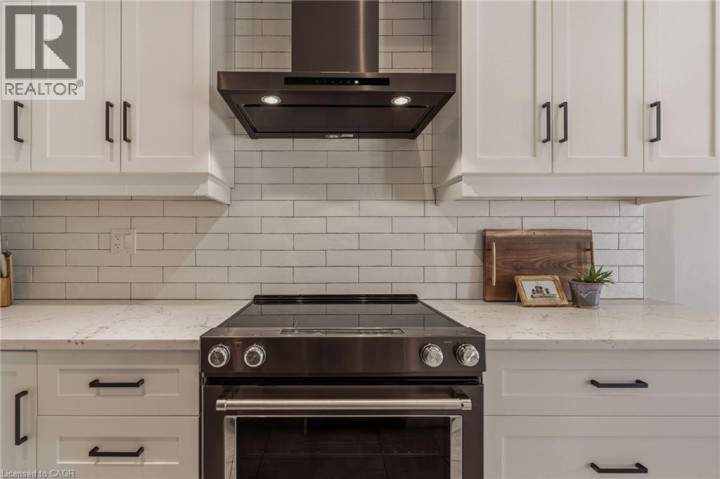 Photo 13 at 81 Beasley Grove, Meadowlands, Ancaster