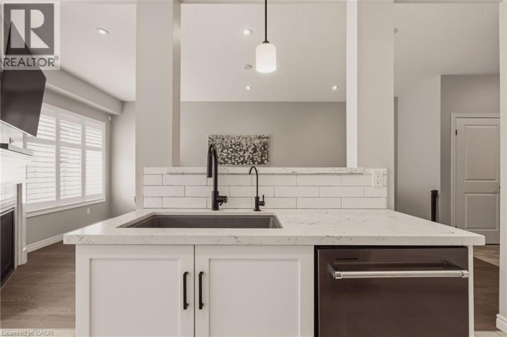 Photo 15 at 81 Beasley Grove, Meadowlands, Ancaster
