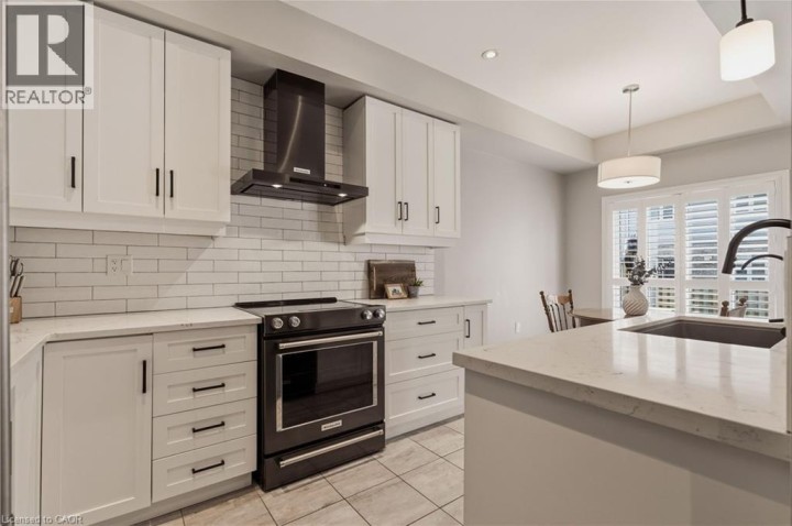 Photo 18 at 81 Beasley Grove, Meadowlands, Ancaster