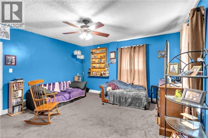 Photo 5 at 35 James Avenue, Echo Place, Brantford