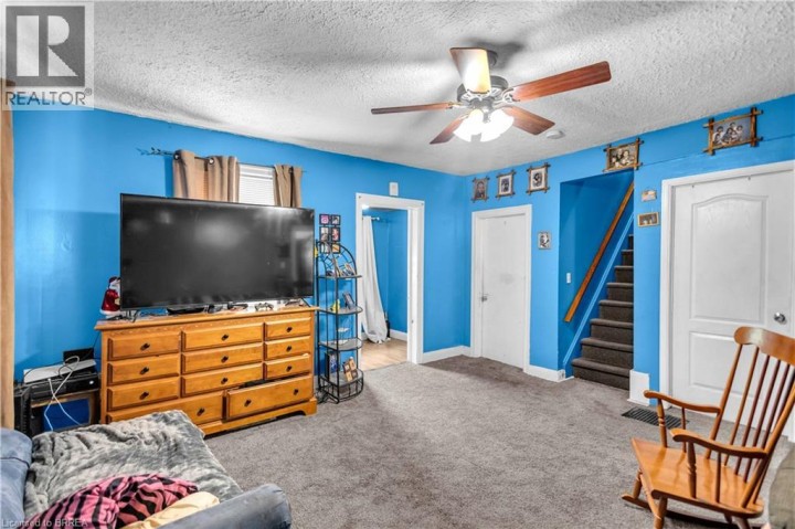 Photo 6 at 35 James Avenue, Echo Place, Brantford