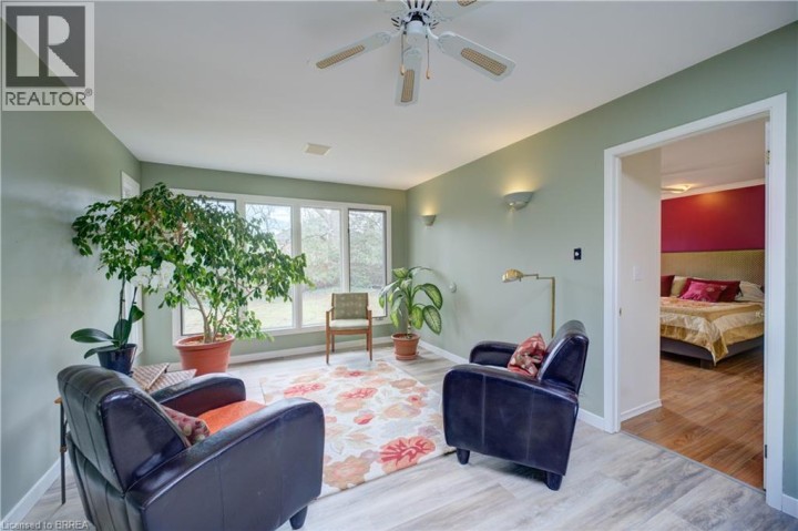 Photo 23 at 9 Summerhayes Crescent, Wyndham Hills, Brantford