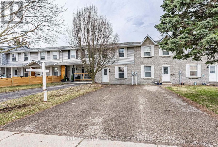 Photo 3 at 7 - 39 Blandford Street, Woodstock - North, Woodstock