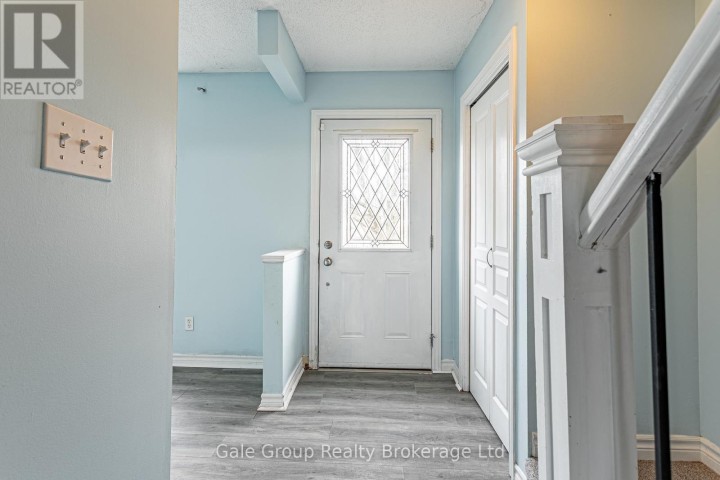 Photo 4 at 7 - 39 Blandford Street, Woodstock - North, Woodstock