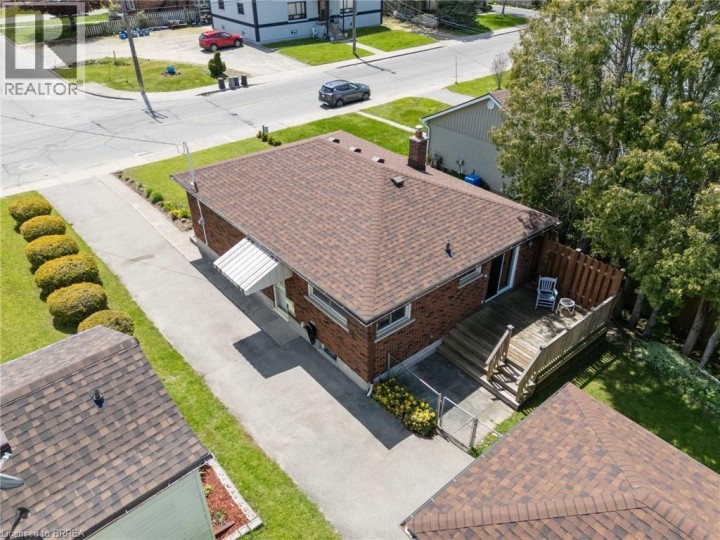 Photo 27 at 404 Grey Street, Echo Place, Brantford