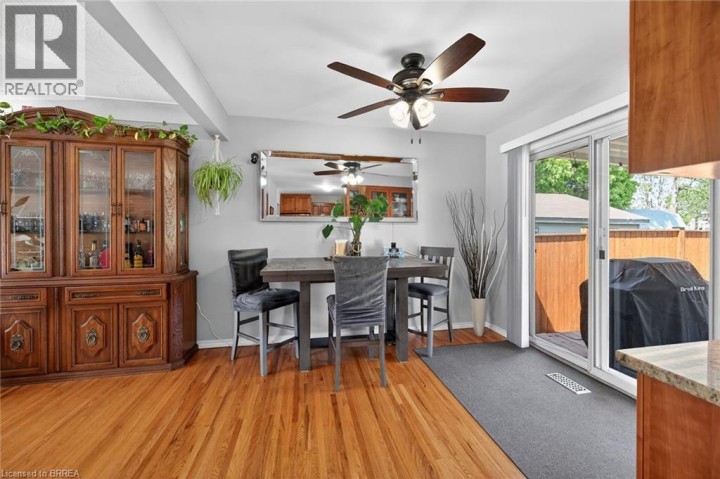 Photo 15 at 2 Coachwood Road, Brier Park, Brantford