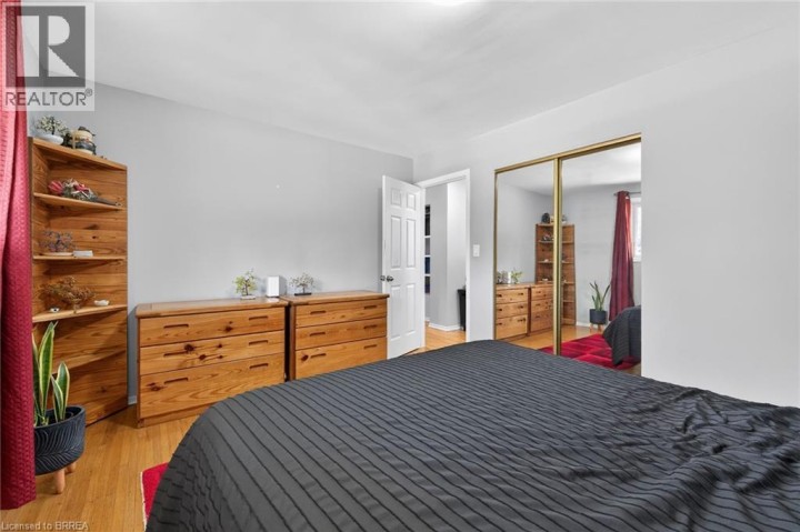 Photo 20 at 2 Coachwood Road, Brier Park, Brantford