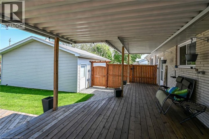 Photo 41 at 2 Coachwood Road, Brier Park, Brantford