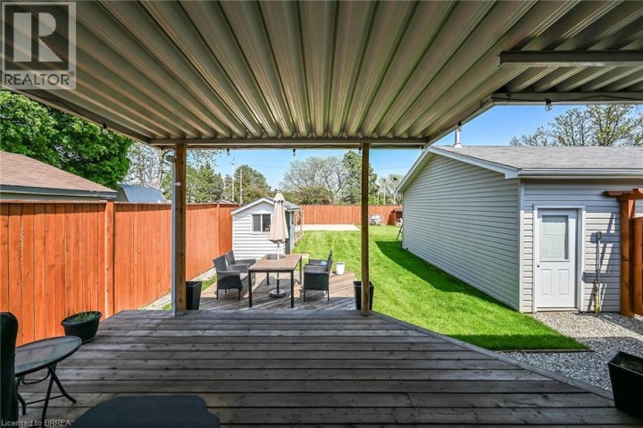Photo 42 at 2 Coachwood Road, Brier Park, Brantford