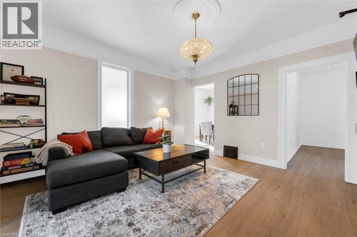Photo 6 at 41 Elgin Street, Terrace Hill, Brantford