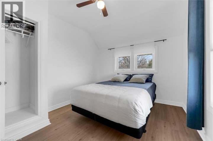 Photo 29 at 41 Elgin Street, Terrace Hill, Brantford