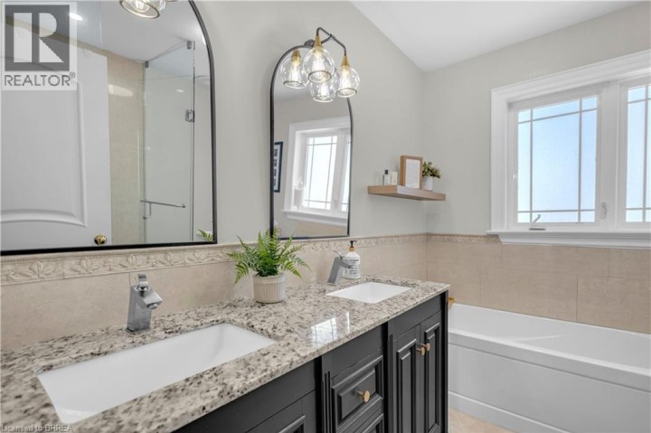 Photo 24 at 30 Farrow Road, Oakhill Dr, Brantford