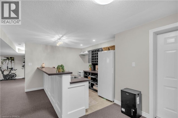 Photo 34 at 30 Farrow Road, Oakhill Dr, Brantford