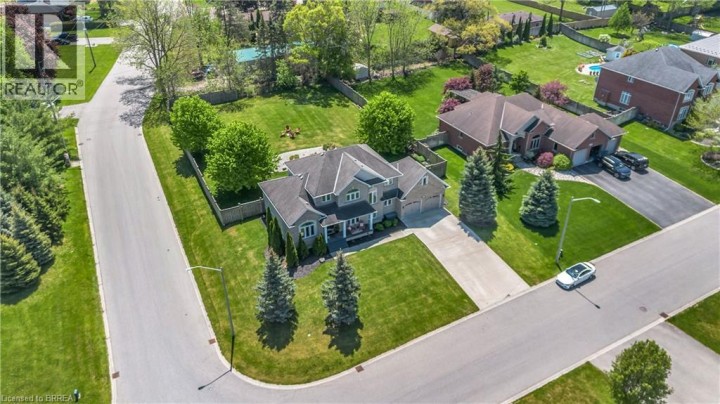 Photo 44 at 30 Farrow Road, Oakhill Dr, Brantford