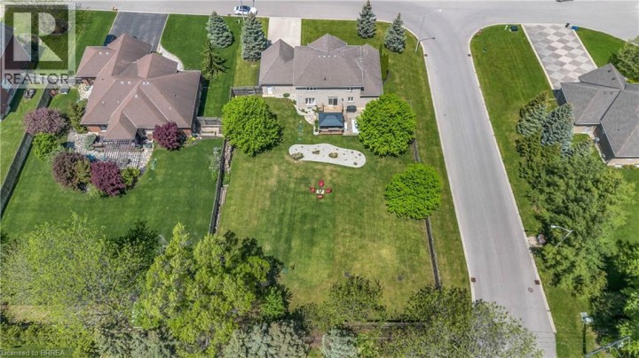 Photo 46 at 30 Farrow Road, Oakhill Dr, Brantford