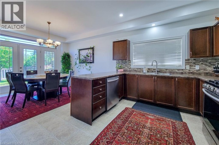 Photo 16 at 197 Cloverleaf Drive, Meadowlands, Ancaster