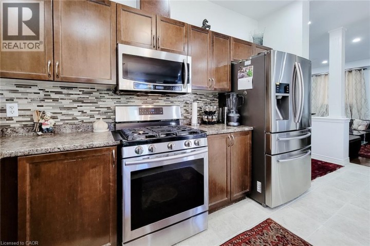 Photo 17 at 197 Cloverleaf Drive, Meadowlands, Ancaster
