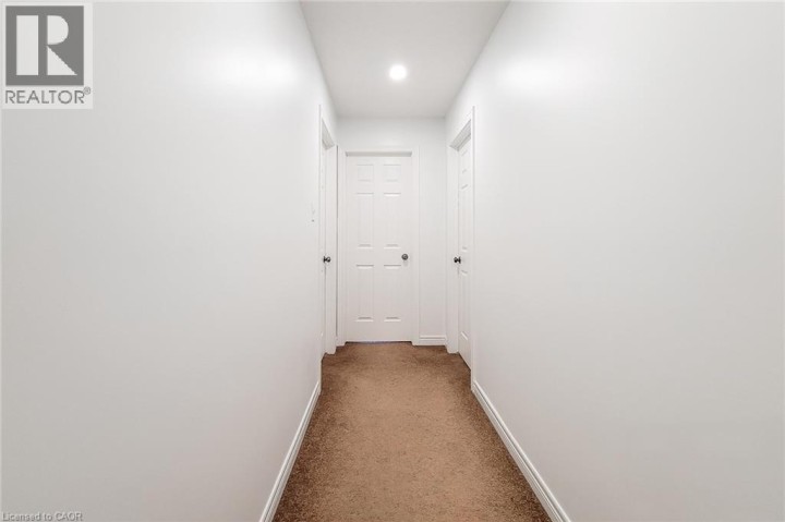 Photo 25 at 197 Cloverleaf Drive, Meadowlands, Ancaster