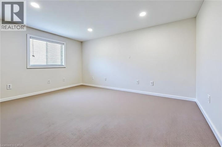 Photo 31 at 197 Cloverleaf Drive, Meadowlands, Ancaster