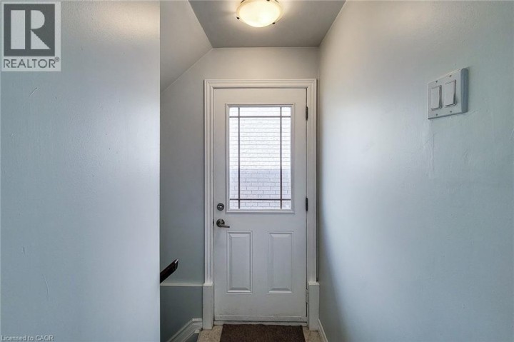 Photo 37 at 197 Cloverleaf Drive, Meadowlands, Ancaster