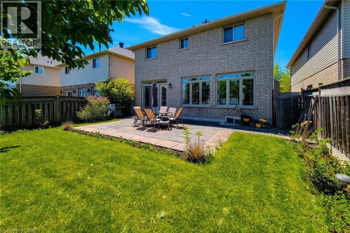 Photo 7 at 197 Cloverleaf Drive, Meadowlands, Ancaster