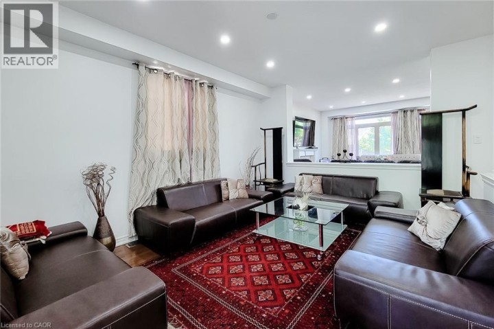 Photo 9 at 197 Cloverleaf Drive, Meadowlands, Ancaster