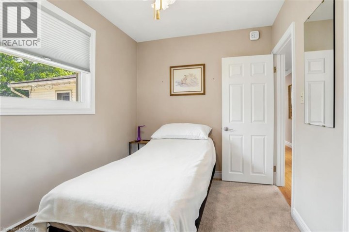 Photo 18 at 6 Stewart Drive, Burford